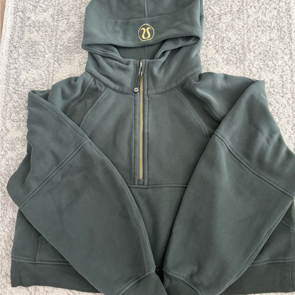 Lululemon Rainforest Green & Gold Half zip oversized  Hoodie